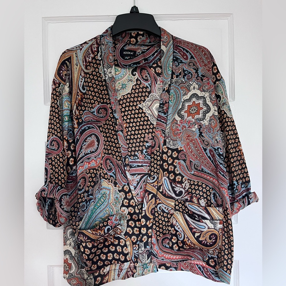 Beautiful kimono by French brand Kookaï! 🍃